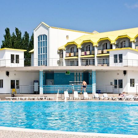 Отель Мелиоратор-Юг Kobleve Exterior foto