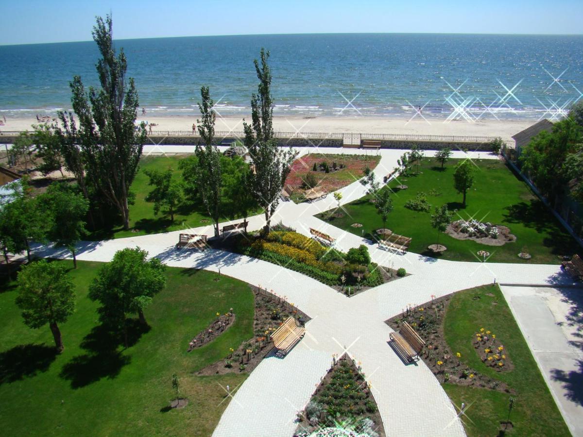 Отель Мелиоратор-Юг Kobleve Exterior foto
