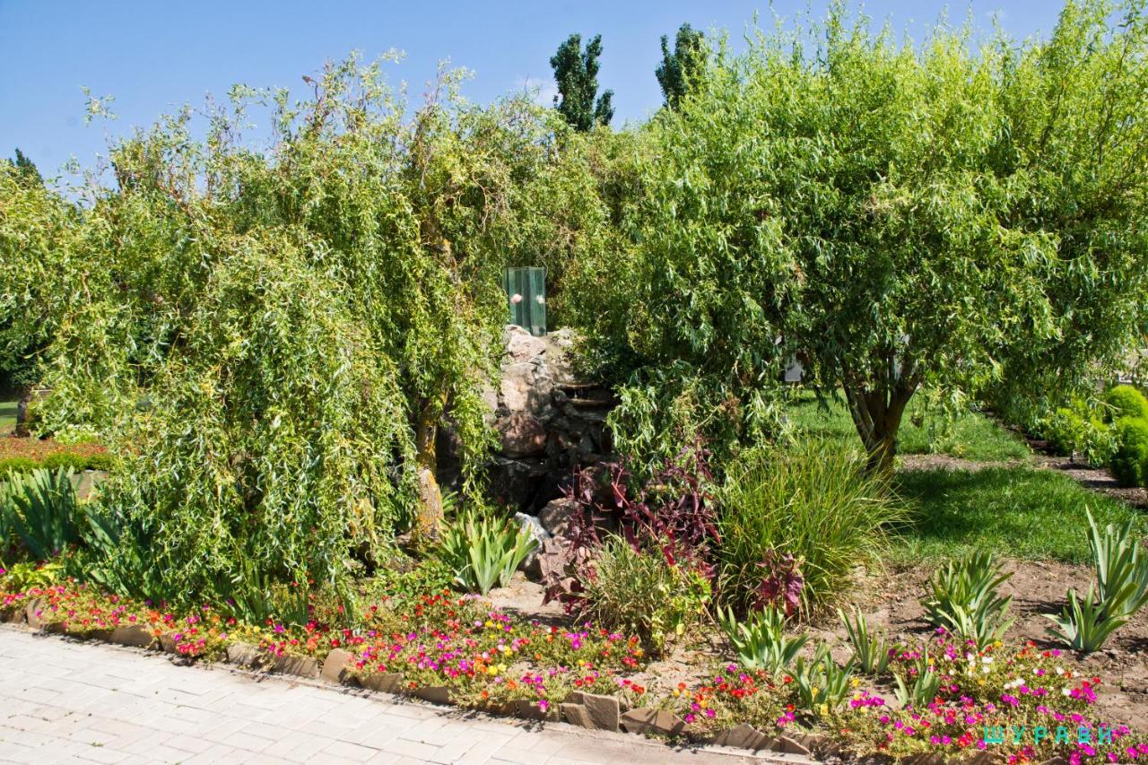 Отель Мелиоратор-Юг Kobleve Exterior foto